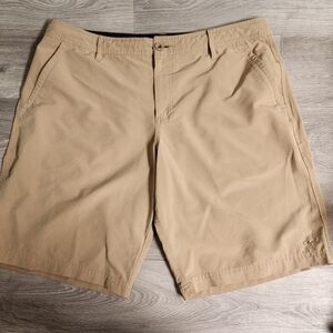 O'niell Tan Shorts‎ Size 38 Microfiber Waffle Pattern Quick Dry Land or Water